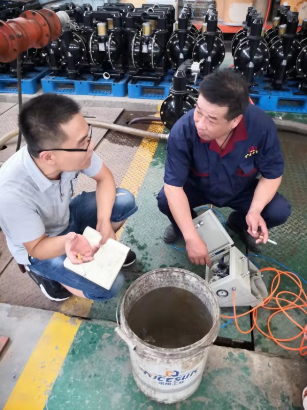 熱烈歡迎陜西榆林客戶蒞臨山東東達參觀學習